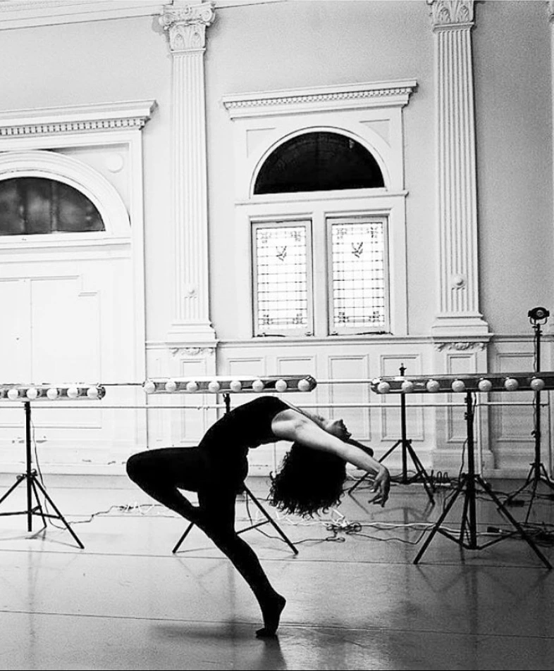 Victoria Manoli